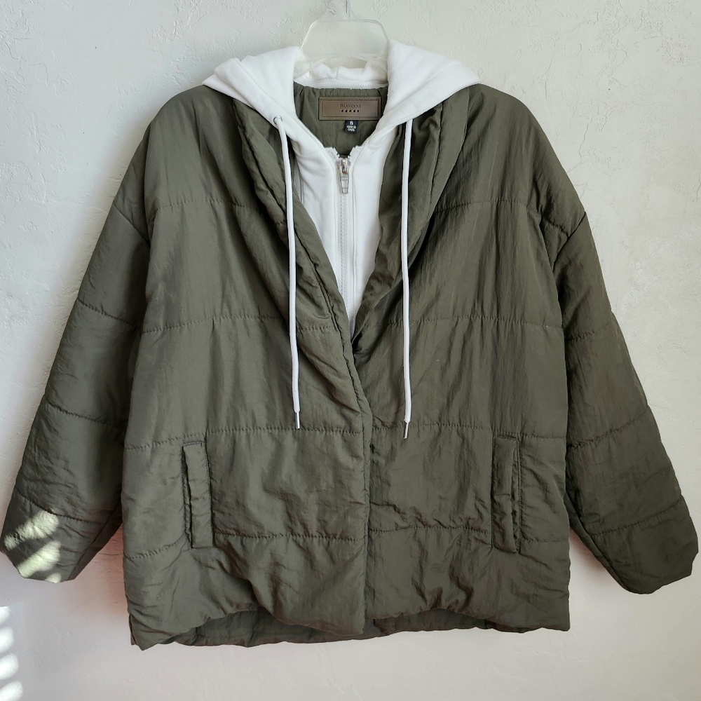 Blank NYC Fair Shake Olive Green Puffer Jacket White Cotton Removeable Hoodie - Picture 2 of 14